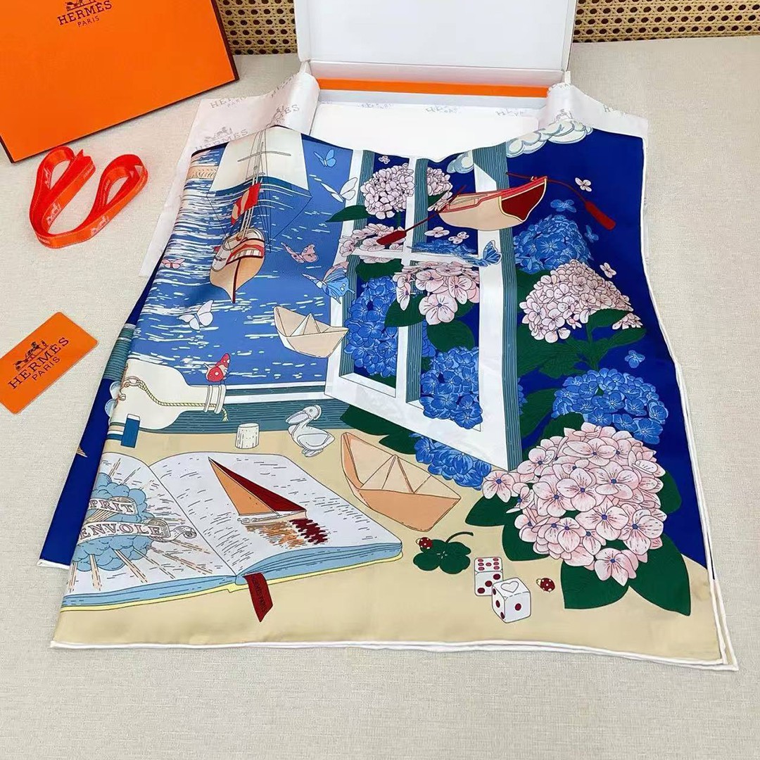 Hermes L'Esprit s'Envole Scarf 90 100% Silk H004300S 07 - Image 9