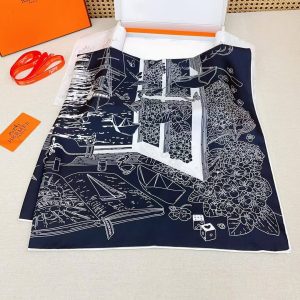 Hermes L'Esprit s'Envole Scarf 90 100% Silk H004300S 07 - Image 5