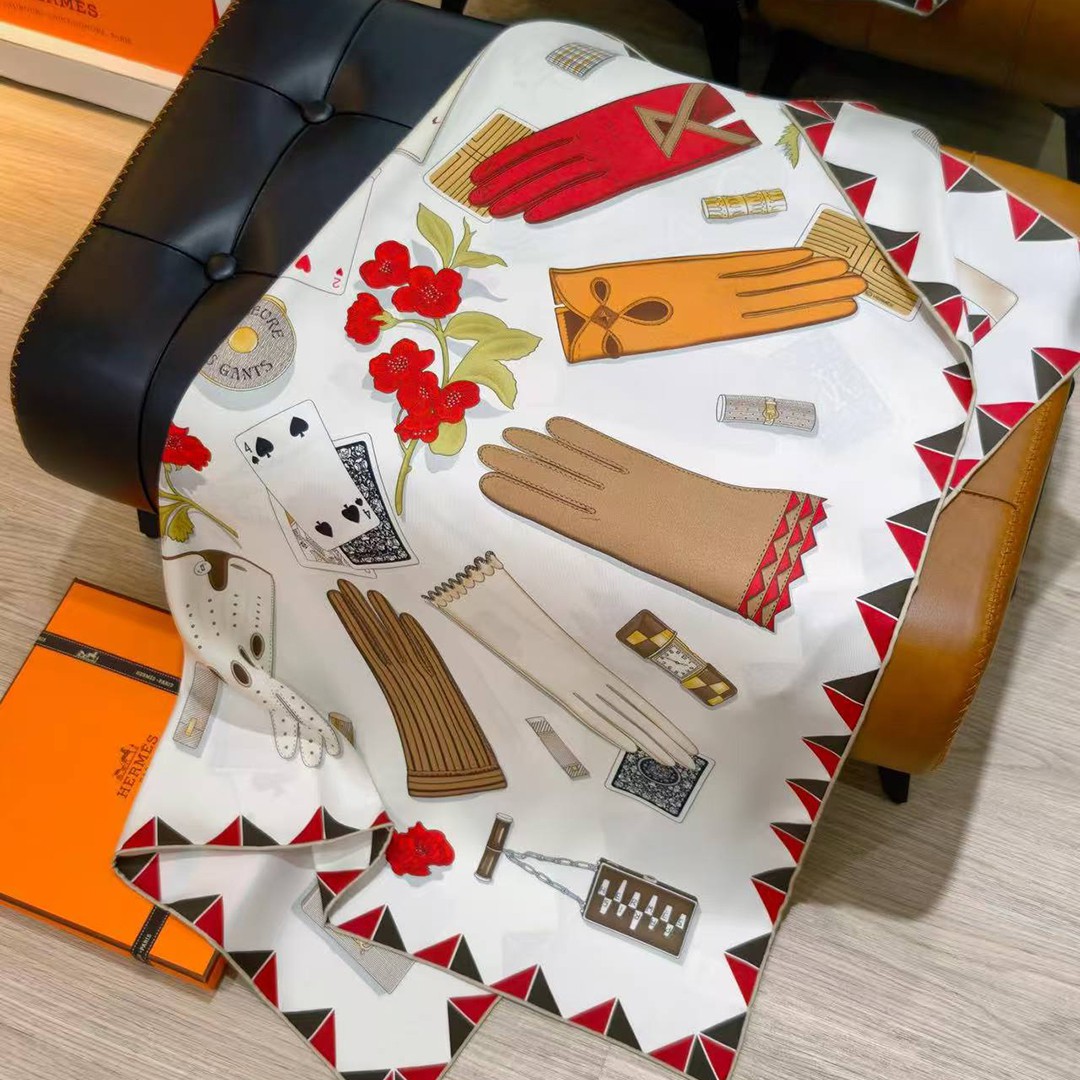 Hermes L'Heure des Gants Scarf 90 100% H004211S 01 - Image 2