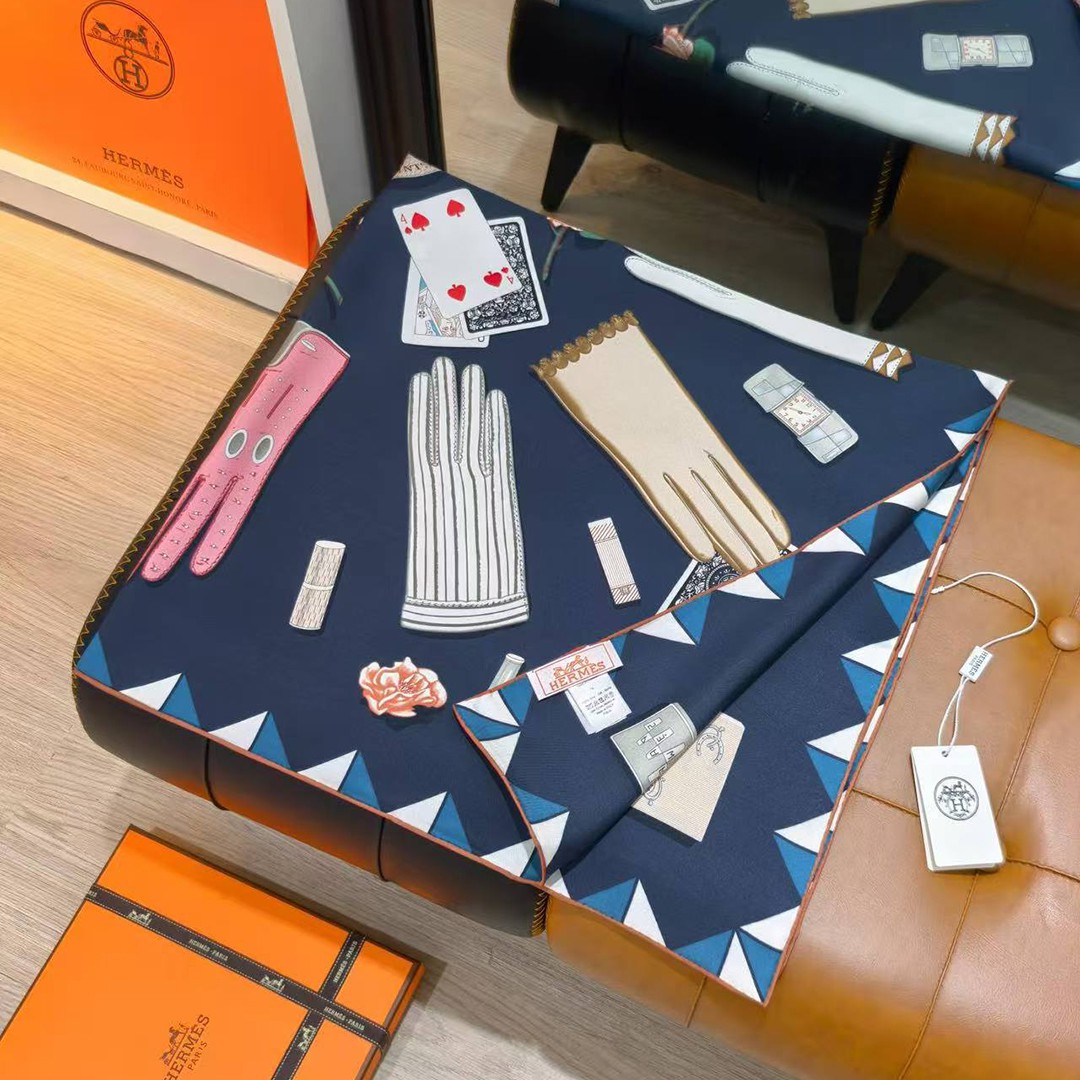 Hermes L'Heure des Gants Scarf 90 100% H004211S 01 - Image 3