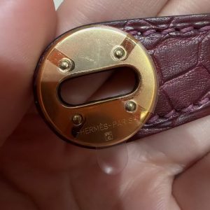 Hermes Lindy Mini 19 CM Bag Handmade In Swift Leather Matte Alligator from Mississippi Gold Hardware 0G Rouge Seller - Image 17