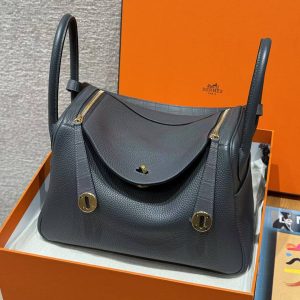 Hermes Lindy 30 CM Bag Handmade In Taurillon Clemence Leather And Matte Alligator Crocodile Gold Hardware 88 Graphite - Image 7