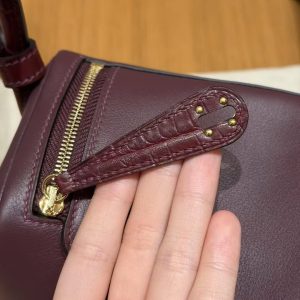 Hermes Lindy Mini 19 CM Bag Handmade In Swift Leather Matte Alligator from Mississippi Gold Hardware 0G Rouge Seller - Image 11