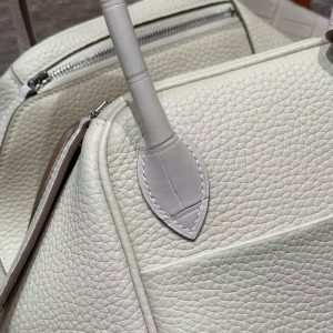 Hermes Lindy 26 CM Bag Handmade In Taurillon Clemence Leather and Matte Alligator Crocodile Silver Hardware 8L Beton - Image 10