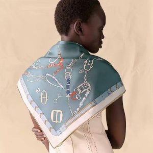 Hermes Les Chevaux Dechaines Scarf 90 100% Silk H004096S 13 - Image 10