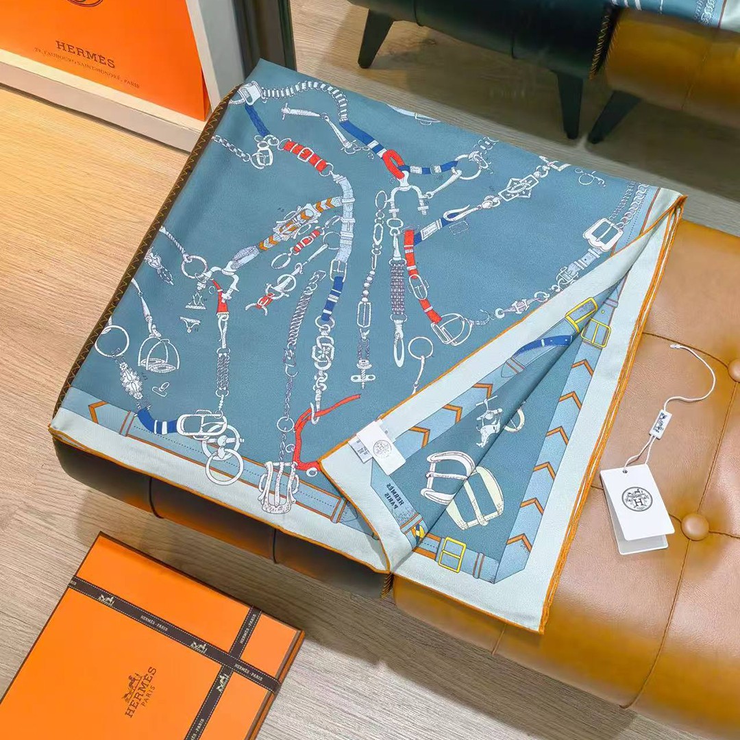 Hermes Les Chevaux Dechaines Scarf 90 100% Silk H004096S 13 - Image 8