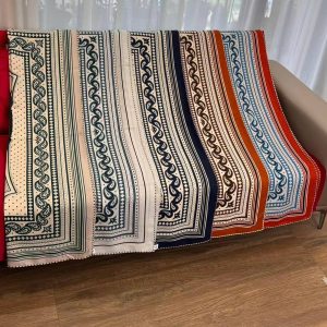Hermes Les Roues de Phaeton Bandana Shawl 140 70% Cashmere 30% Silk H244170S 06 - Image 17