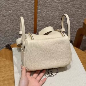Hermes Lindy 19 CM Bag Handmade In Taurillon Clemence Leather Gold Hardware i2 Nata - Image 2