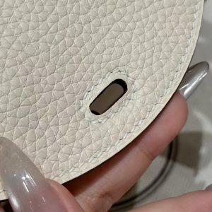 Hermes Lindy 19 CM Bag Handmade In Taurillon Clemence Leather Gold Hardware i2 Nata - Image 11