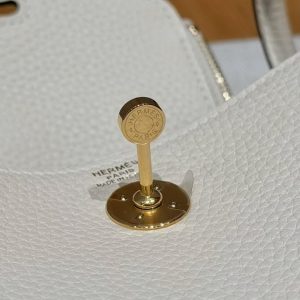 Hermes Lindy 19 CM Bag Handmade In Taurillon Clemence Leather Gold Hardware i2 Nata - Image 10