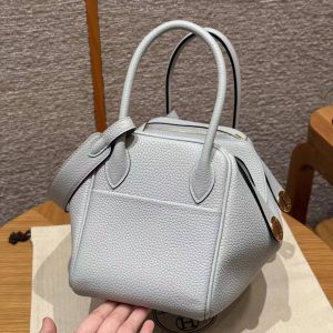 Hermes Lindy 26 CM Bag Handmade In Taurillon Clemence Leather Gold Hardware 08 Blue Pale - Image 19