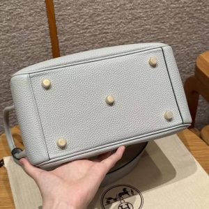 Hermes Lindy 26 CM Bag Handmade In Taurillon Clemence Leather Gold Hardware 08 Blue Pale - Image 17