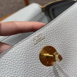 Hermes Lindy 26 CM Bag Handmade In Taurillon Clemence Leather Gold Hardware 08 Blue Pale - Image 16
