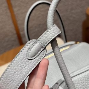 Hermes Lindy 26 CM Bag Handmade In Taurillon Clemence Leather Gold Hardware 08 Blue Pale - Image 9