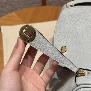 Hermes Lindy 26 CM Bag Handmade In Taurillon Clemence Leather Gold Hardware 08 Blue Pale - Image 4