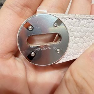 Hermes Lindy 26 CM Bag Handmade In Taurillon Clemence Leather Silver Hardware 09 Mauve Pale - Image 12