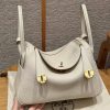 Hermes Lindy 26 CM Bag Handmade In Taurillon Clemence Leather Gold Hardware 10 Craie