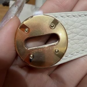 Hermes Lindy 26 CM Bag Handmade In Taurillon Clemence Leather Gold Hardware 10 Craie - Image 13