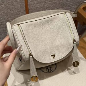 Hermes Lindy 26 CM Bag Handmade In Taurillon Clemence Leather Gold Hardware 10 Craie - Image 11
