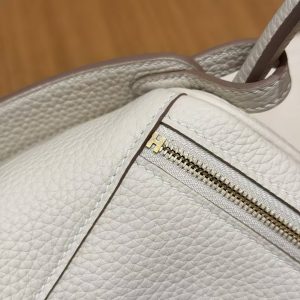 Hermes Lindy 26 CM Bag Handmade In Taurillon Clemence Leather Gold Hardware 10 Craie - Image 6