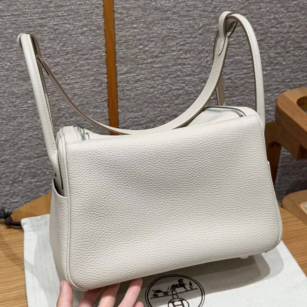 Hermes Lindy 26 CM Bag Handmade In Taurillon Clemence Leather Silver Hardware 10 Craie - Image 2