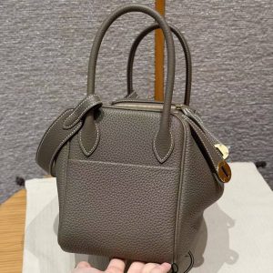 Hermes Lindy 26 CM Bag Handmade In Taurillon Clemence Leather Gold Hardware 18 Etoupe - Image 20