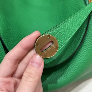 Hermes Lindy 26 CM Bag Handmade In Taurillon Clemence Leather Gold Hardware 1k Bambou - Image 4