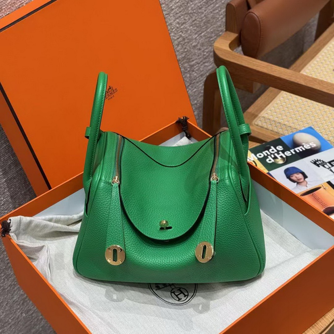 Hermes Lindy 26 CM Bag Handmade In Taurillon Clemence Leather Gold Hardware 1k Bambou - Image 3