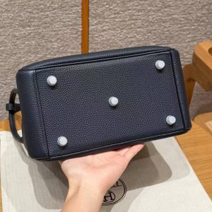 Hermes Lindy 26 CM Bag Handmade In Taurillon Clemence Leather Silver Hardware 2Z Bleu Niut - Image 18