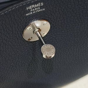 Hermes Lindy 26 CM Bag Handmade In Taurillon Clemence Leather Silver Hardware 2Z Bleu Niut - Image 16