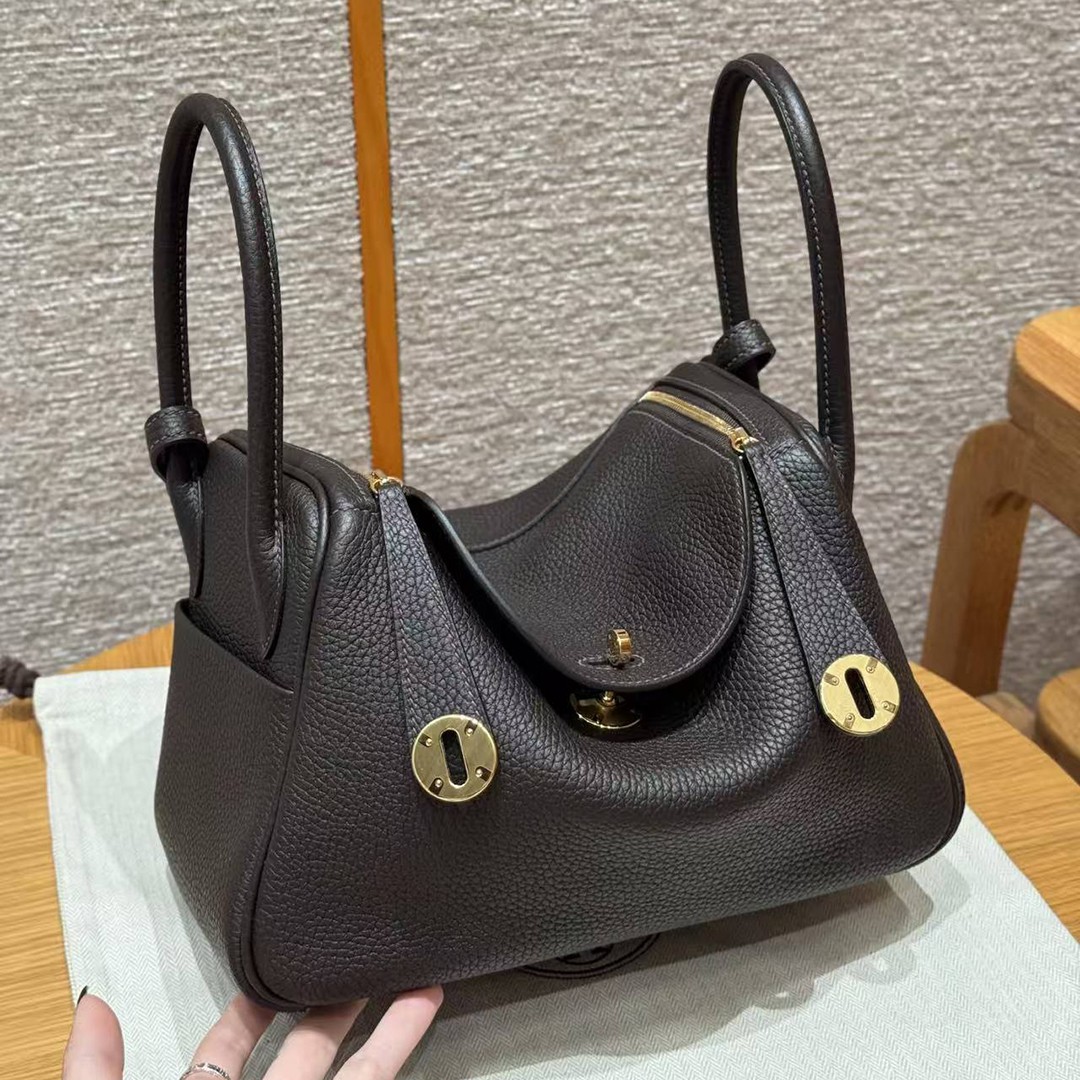 Hermes Lindy 26 CM Bag Handmade In Taurillon Clemence Leather Gold Hardware 46 Ebene - Image 2