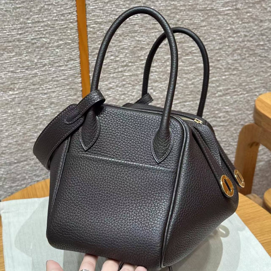 Hermes Lindy 26 CM Bag Handmade In Taurillon Clemence Leather Gold Hardware 46 Ebene - Image 15