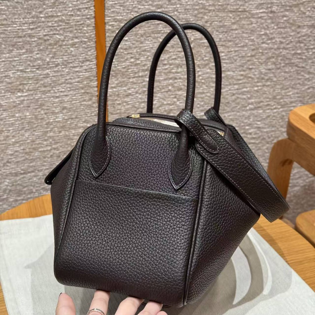 Hermes Lindy 26 CM Bag Handmade In Taurillon Clemence Leather Gold Hardware 46 Ebene - Image 14
