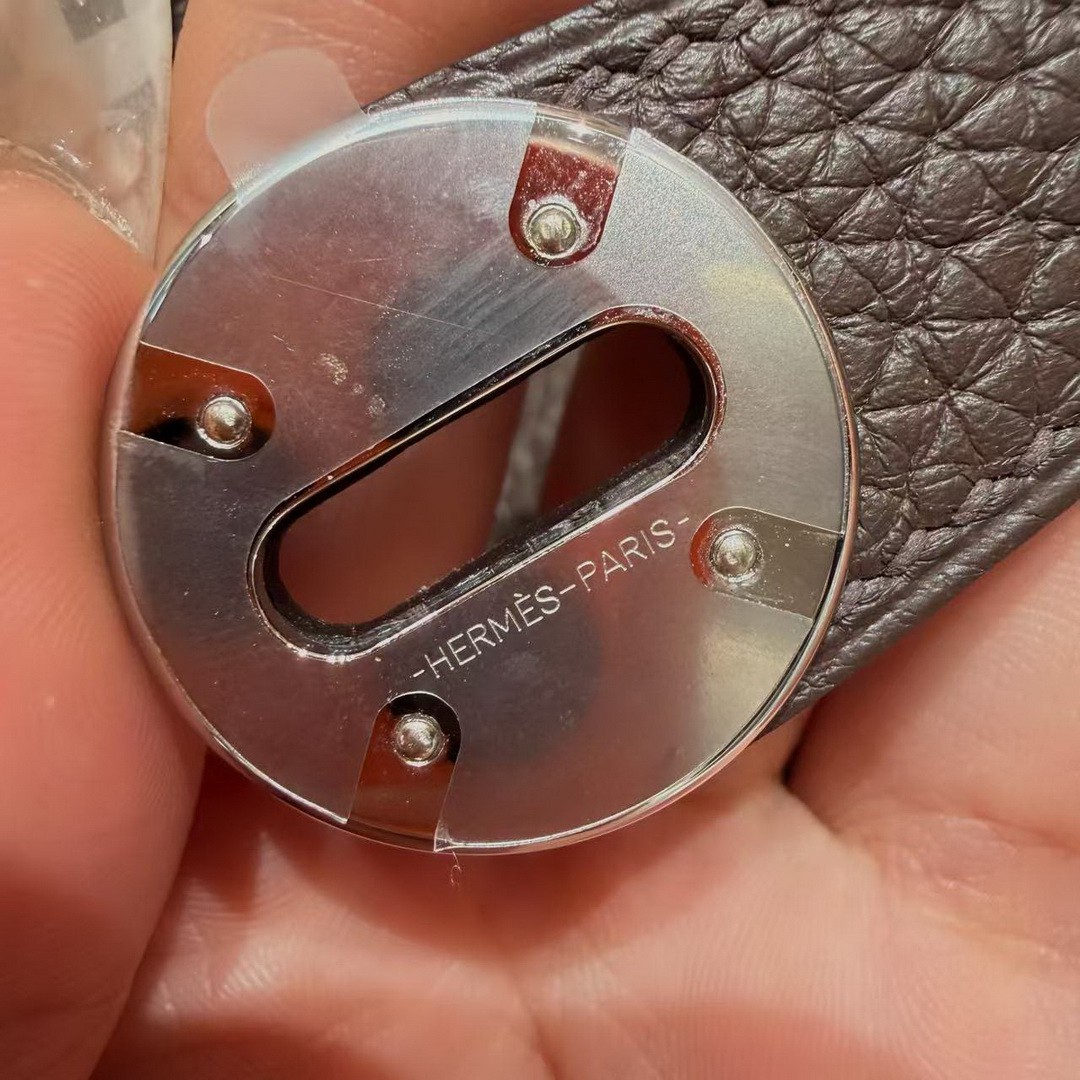 Hermes Lindy 26 CM Bag Handmade In Taurillon Clemence Leather Silver Hardware 46 Ebene - Image 15