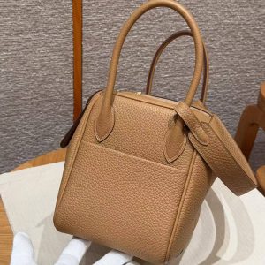Hermes Lindy 26 CM Bag Handmade In Taurillon Clemence Leather Gold Hardware 4B Biscuit - Image 20