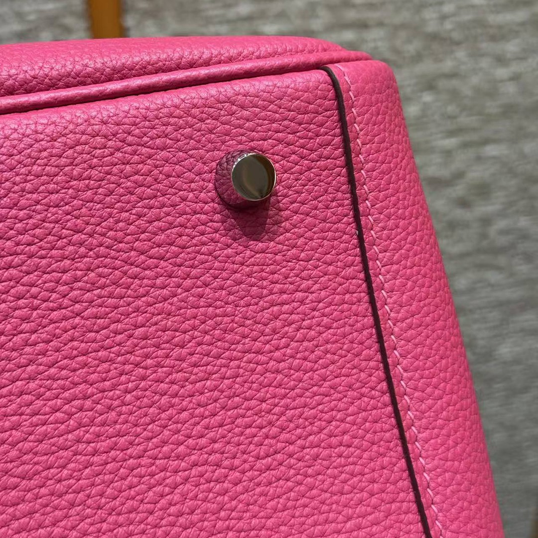 Hermes Lindy 26 CM Bag Handmade In Taurillon Clemence Leather Sliver Hardware 5J Fuchia - Image 11