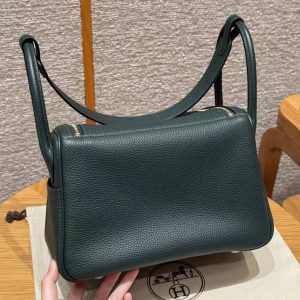 Hermes Lindy 26 CM Bag Handmade In Taurillon Clemence Leather Gold Hardware 60 Vert Cypres - Image 2