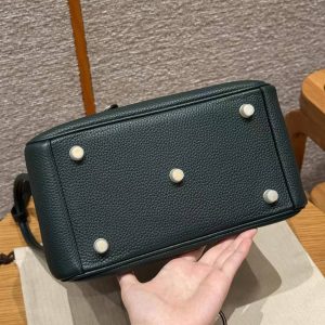 Hermes Lindy 26 CM Bag Handmade In Taurillon Clemence Leather Gold Hardware 60 Vert Cypres - Image 19