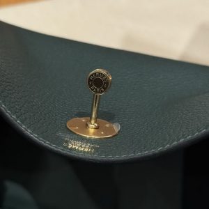 Hermes Lindy 26 CM Bag Handmade In Taurillon Clemence Leather Gold Hardware 60 Vert Cypres - Image 17