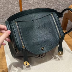 Hermes Lindy 26 CM Bag Handmade In Taurillon Clemence Leather Gold Hardware 60 Vert Cypres - Image 14
