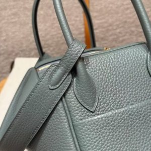 Hermes Lindy 26 CM Bag Handmade In Taurillon Clemence Leather Gold Hardware 63 Vert Amanda - Image 15
