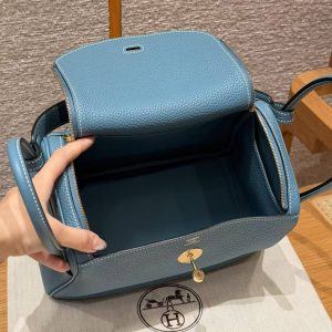 Hermes Lindy 26 CM Bag Handmade In Taurillon Clemence Leather Gold Hardware 75 Blue Jean - Image 19