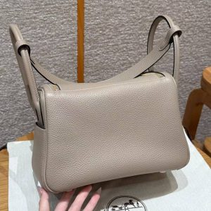 Hermes Lindy 26 CM Bag Handmade In Taurillon Clemence Leather Gold Hardware 81 Gris Tourterelle - Image 2