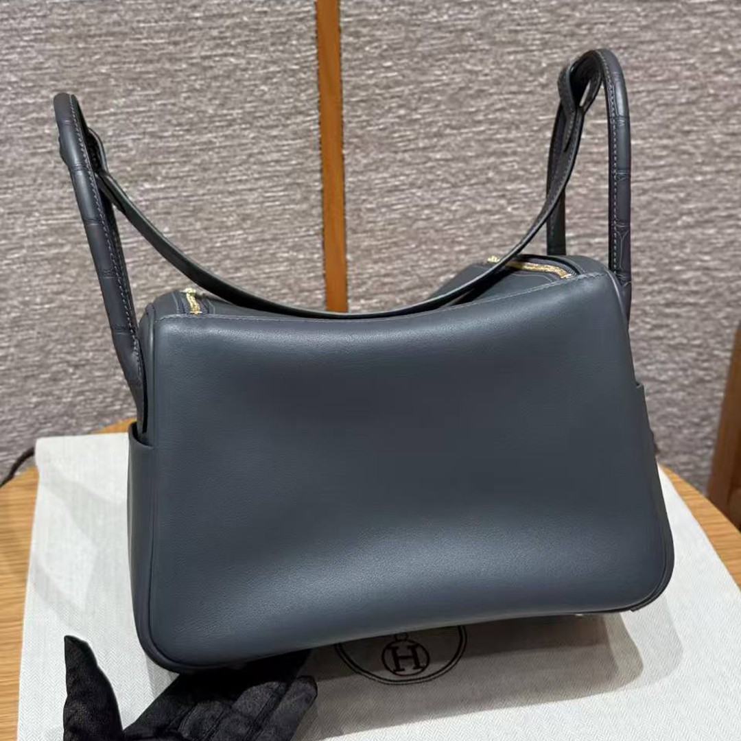 Hermes Lindy 26 CM Bag Handmade In Swift And Matte Alligator Crocodile Leather Gold Hardware 88 Graphite - Image 2