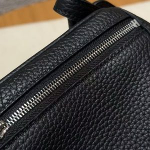 Hermes Lindy 26 CM Bag Handmade In Taurillon Clemence Leather Silver Hardware 89 Noir - Image 11