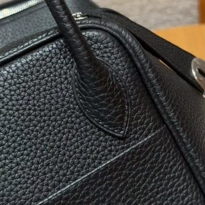 Hermes Lindy 26 CM Bag Handmade In Taurillon Clemence Leather Silver Hardware 89 Noir - Image 8