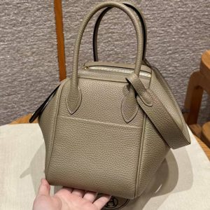 Hermes Lindy 26 CM Bag Handmade In Taurillon Clemence Leather Gold Hardware 8Q Beige Marfa - Image 19