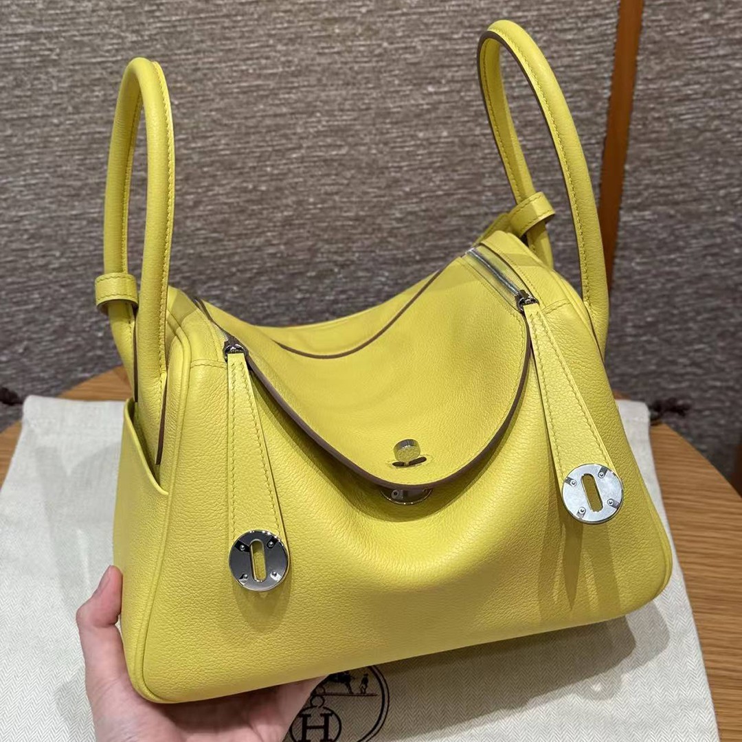 Hermes Lindy 26 CM Bag Handmade In Taurillon Clemence Leather Silver Hardware 9R Lime