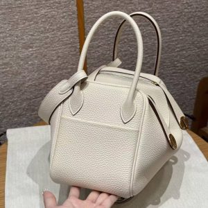 Hermes Lindy 26 CM Bag Handmade In Taurillon Clemence Leather Gold Hardware I2 Nata - Image 19