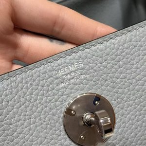 Hermes Lindy 26 CM Bag Handmade In Taurillon Clemence Leather Silver Hardware P0 Girs Pantin - Image 13